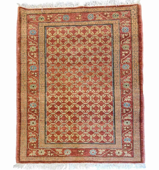 173 x 125 cm Natural Dye Brown Rug - Rugoutlet