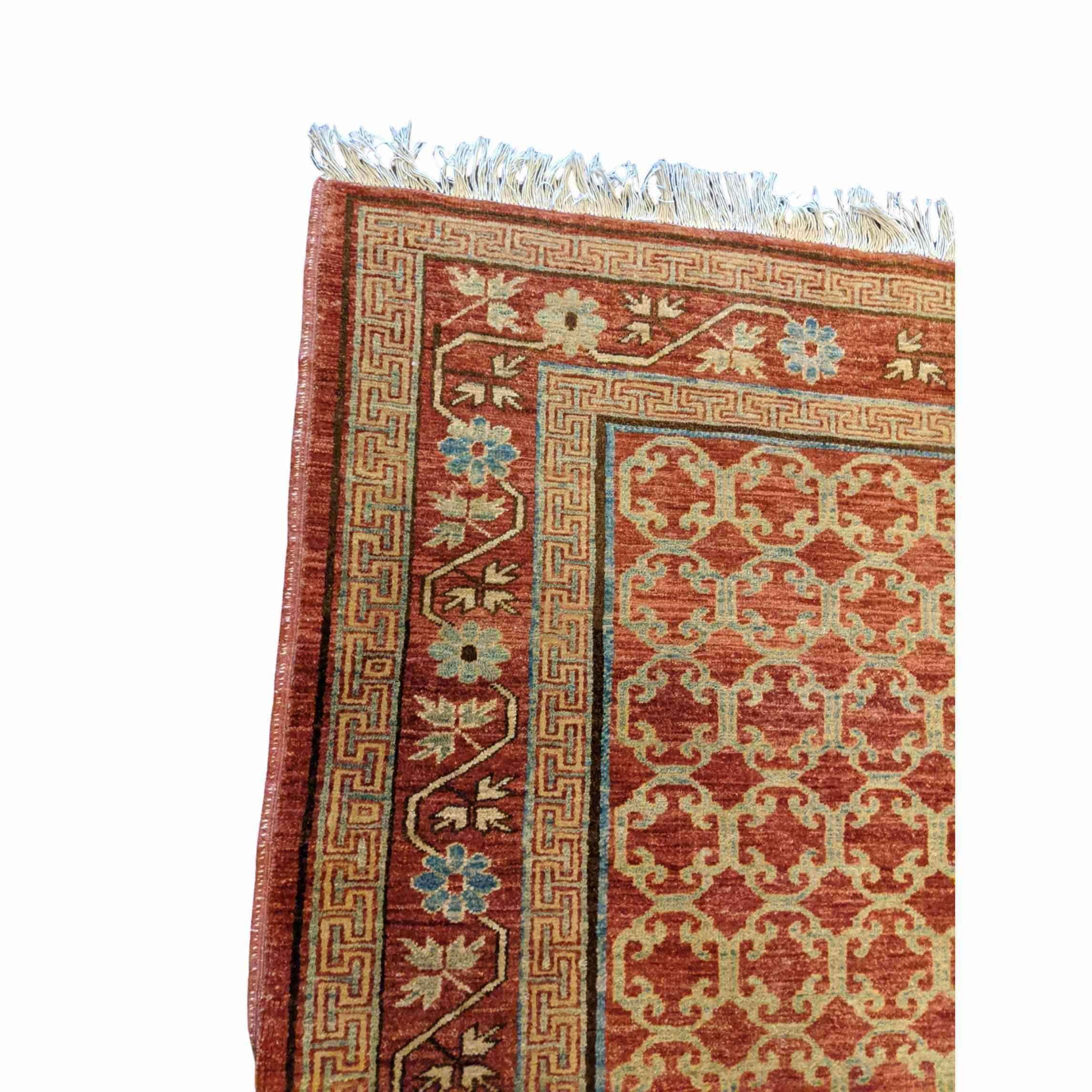 173 x 125 cm Natural Dye Brown Rug - Rugoutlet