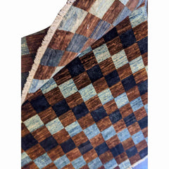 175 x 130 cm Modern Hand made Natural Dye Modern Brown Rug - Rugmaster