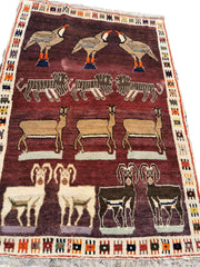 177 x 122 cm Shiraz Persian Qashqai Tribal Red Rug - Rugmaster