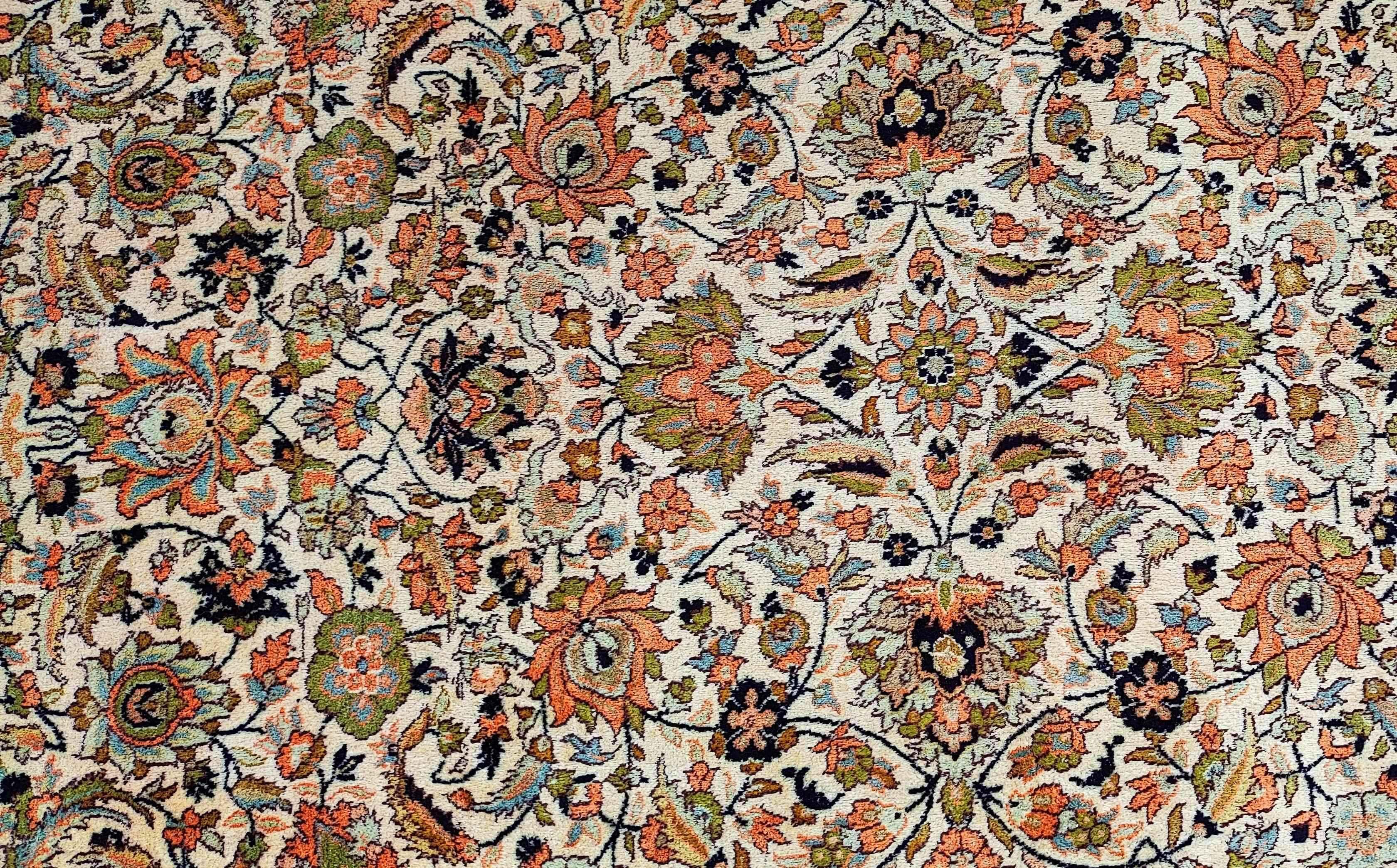 180 x 122 cm Kashmir Silk Orange White Pattern Traditional White Rug - Rugoutlet