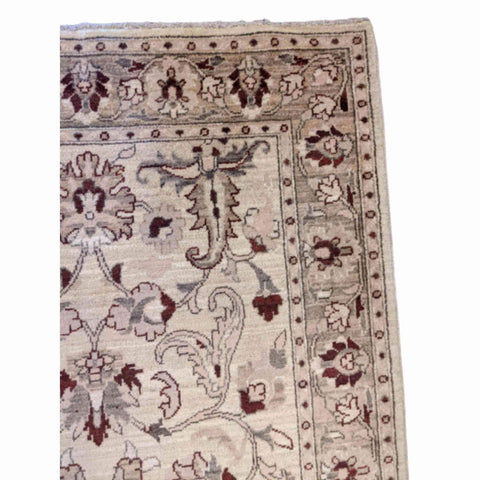 181 x 118 cm Ziegler Beige Rug - Rugoutlet