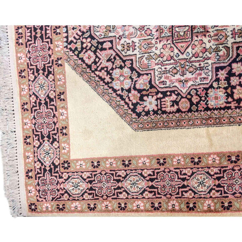 182 x 126 cm Silk Traditional Red Rug - Rugoutlet