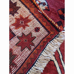 183 x 125 cm Qashqai Tribal Red Rug - Rugoutlet