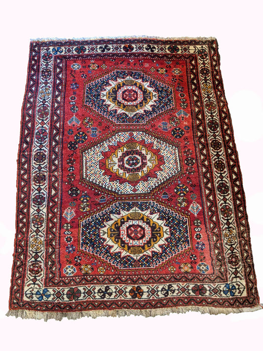 186 x 116 cm Shiraz Traditional Red Rug - Rugmaster