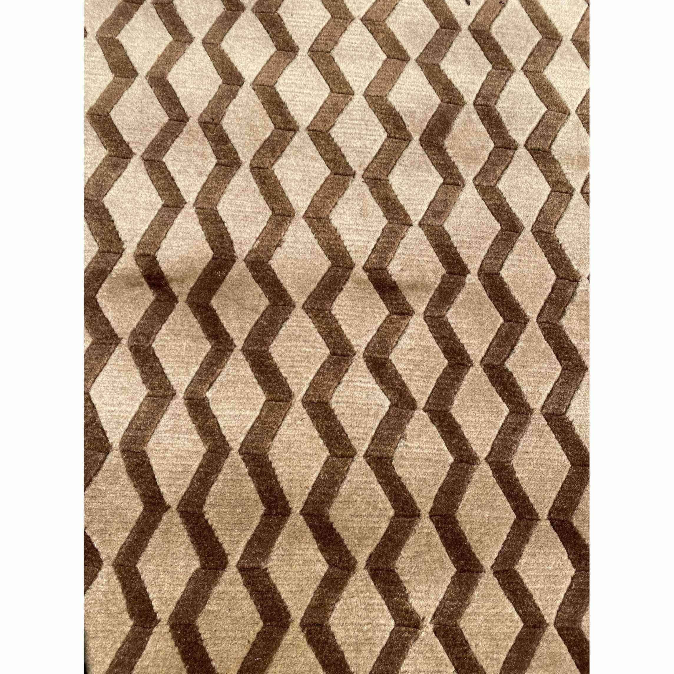 187 x 122 cm Hand made Brown Rug - Rugmaster