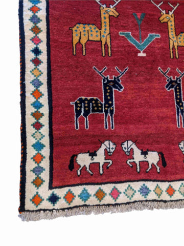190 x 107 cm Traditional Handmade Shiraz Traditional Red Rug - Rugoutlet