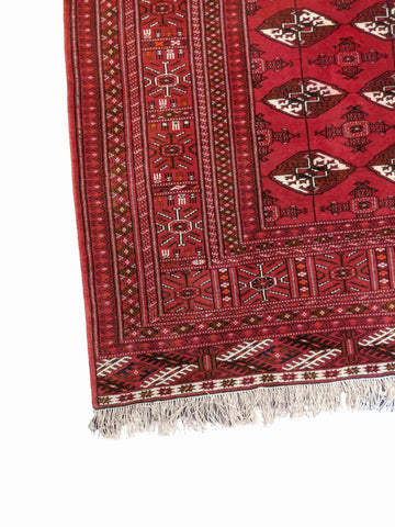 193 x 136 cm Turkaman Tribal Red Rug - Rugmaster