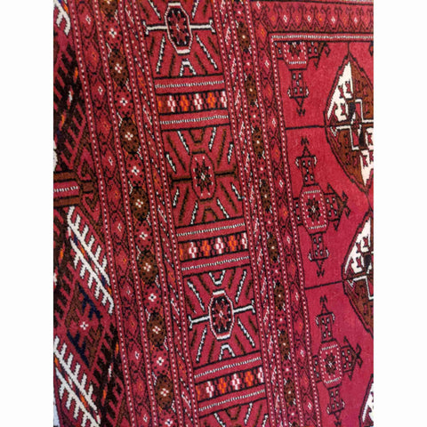 193 x 136 cm Turkaman Tribal Red Rug - Rugmaster