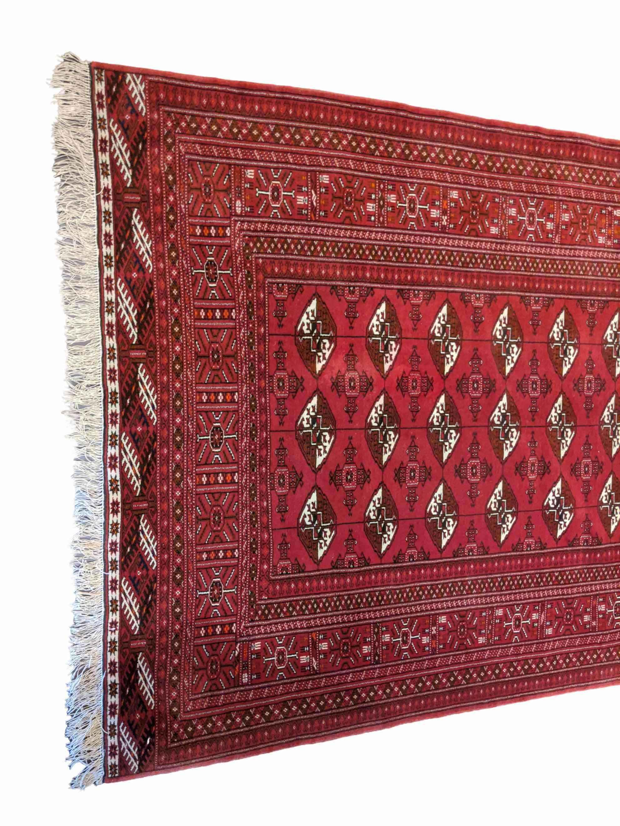 193 x 136 cm Turkaman Tribal Red Rug - Rugmaster