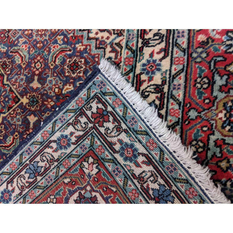 198 x 147 cm Persian Handmade Qum Traditional Red Rug - Rugoutlet