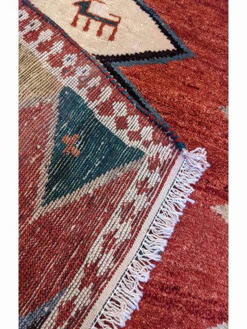 200 x 102 cm Shiraz Qashqai Traditional Red Rug - Rugoutlet