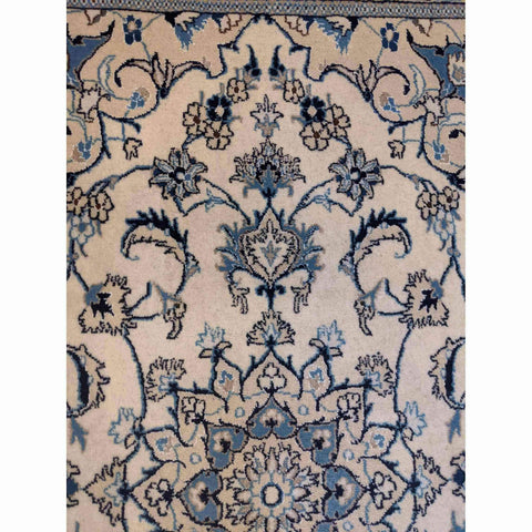 200 x 120 cm silk & Traditional White Rug - Rugmaster