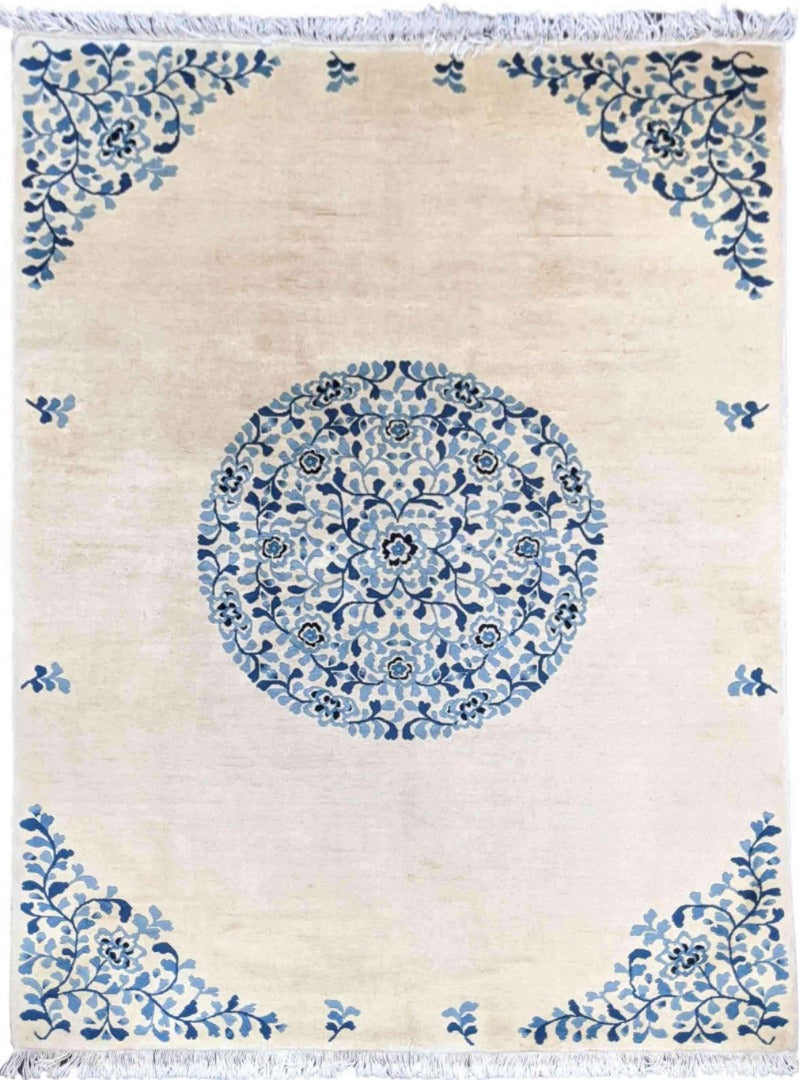 200 x 135 cm Fine Royal Chinese Traditional White Rug - Rugoutlet