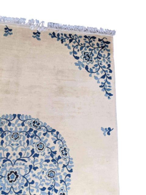 200 x 135 cm Fine Royal Chinese Traditional White Rug - Rugoutlet