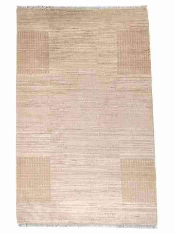 200 x 143 cm Traditional Handmade White Rug - Rugoutlet