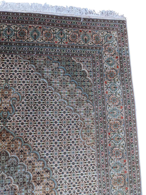 200 x 150 cm Persian Tabriz Geometric White Rug - Rugmaster