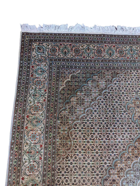 200 x 150 cm Persian Tabriz Geometric White Rug - Rugmaster
