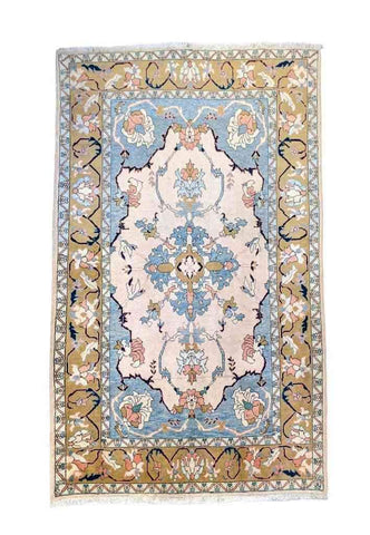 202 x 152 cm Ziegler Beige Rug - Rugoutlet