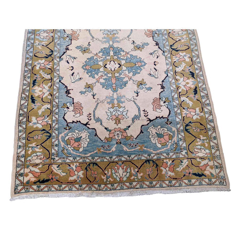 202 x 152 cm Ziegler Beige Rug - Rugoutlet