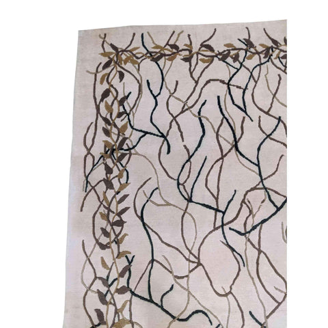 202 x 160 cm Modern White Floral Rug - Rugmaster