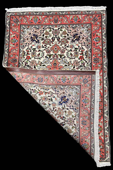 tabriz-creamy-back