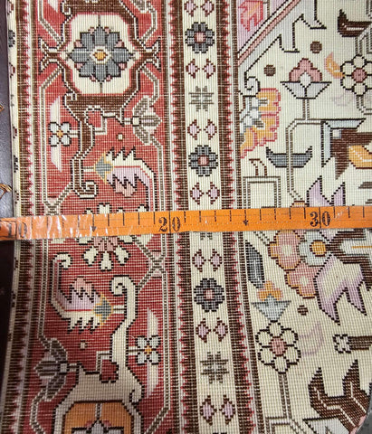 tabriz-lightbrown-border