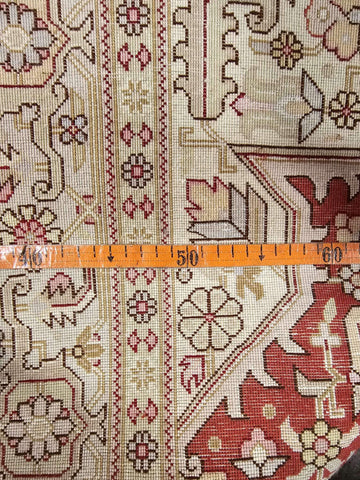 tabriz-lightbrown-border