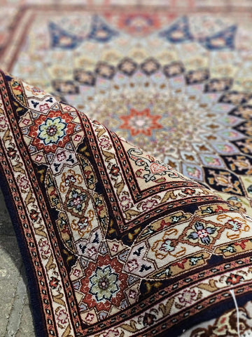 tabriz-darkbrown-corner