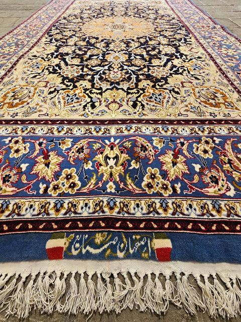 isfahan-wool-blue-border