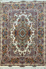 Silk & Fine Persian Tabriz Traditional Wool Rug 200 x 150 cm (6.56 x 4.92 ft)