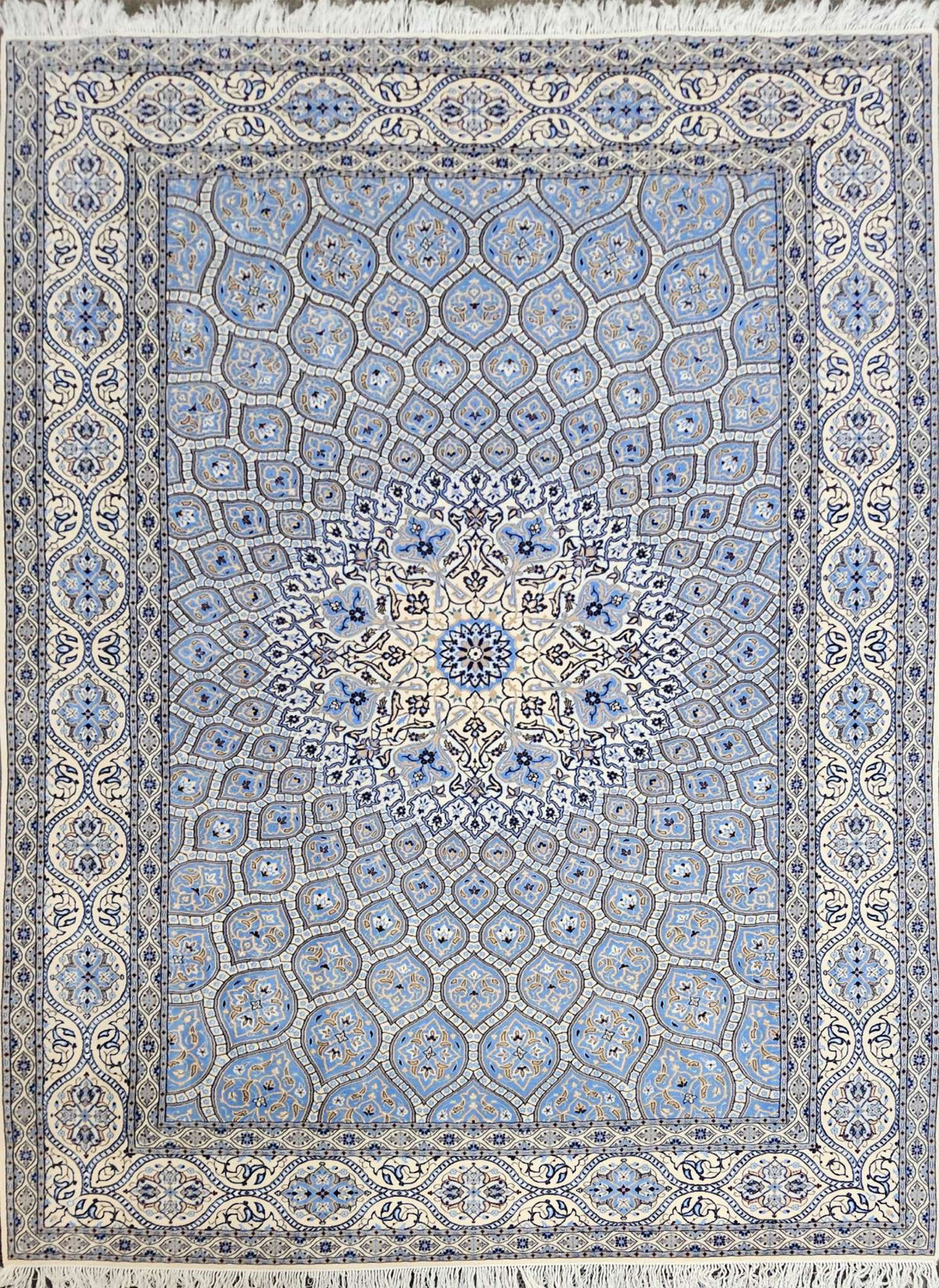 Silk & Fine Persian Nain Traditional Wool Rug 309 x 206 cm (10.14 x 6.76 ft)