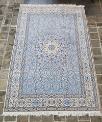 Silk & Fine Persian Nain Traditional Wool Rug 309 x 206 cm (10.14 x 6.76 ft)