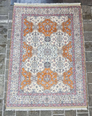 Silk & Fine Persian Nain Traditional Wool Rug 245 x 170 cm (8.04 x 5.58 ft)