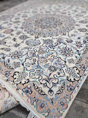 persian-nain-rug-corner