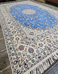 Silk & Fine Persian Nain Traditional Wool Rug 303 x 208 cm (9.93 x 6.83 ft)