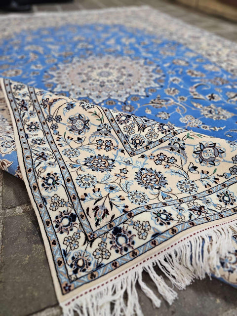 persian-nain-wool-rug-sky-corner