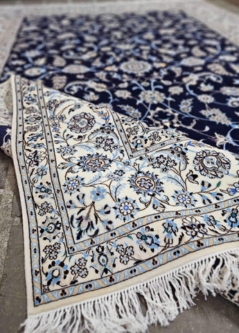 persian-nain-wool-rug-darkblue-corner