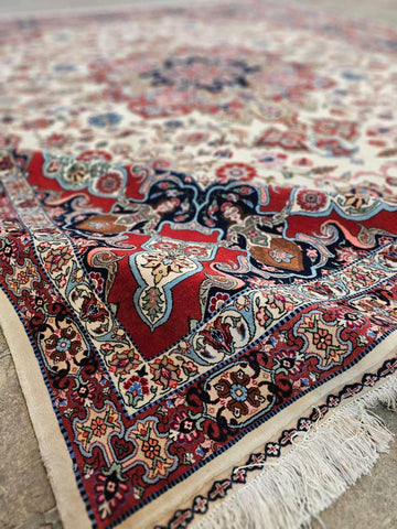 tabriz-mixed-cornerr