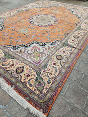 Silk & Fine Persian Tabriz Traditional Wool Rug 405 x 298 cm (13.29 x 9.77 ft)