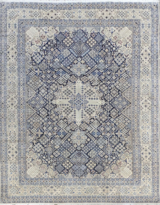 Silk & Fine Persian Nain Traditional Wool Rug 574 x 400 cm (18.83 x 13.12 ft)