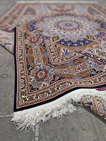 tabriz-beigee-corner
