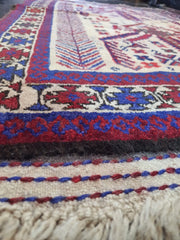 Handmade Baluch Wool Rug 144 x 98 cm (4.72 x 3.22 ft)