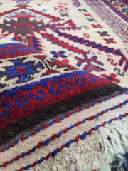 Handmade Baluch Wool Rug 144 x 98 cm (4.72 x 3.22 ft)