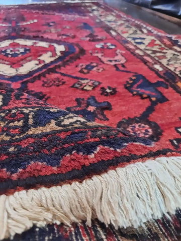 Hamadan Persian Rug 140 x 100 cm (4.59 x 3.28 ft)