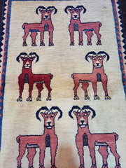 Persian Qashqai Tribal Rug 137 x 91 cm (4.49 x 2.99 ft)