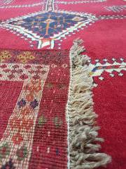 Persian Qashqai Tribal Rug 154 x 105 cm (5.05 x 3.44 ft)