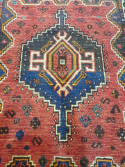 Old Persian Shiraz Qashqai Wool Rug 140 x 105 cm (4.59 x 3.44 ft)