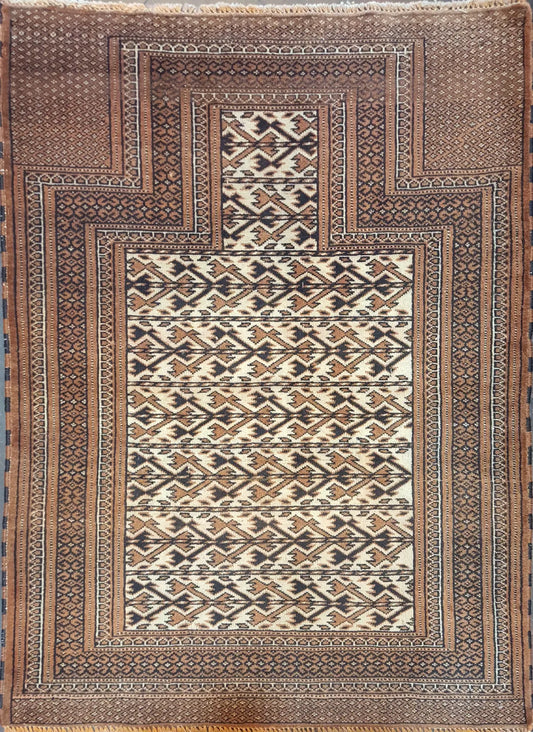 Fine Old Baluch Prayer Wool Rug 138 x 100 cm (4.53 x 3.28 ft)