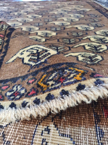 Old Persian Shiraz Qashqai Rug 159 x 105 cm (5.22 x 3.44 ft)